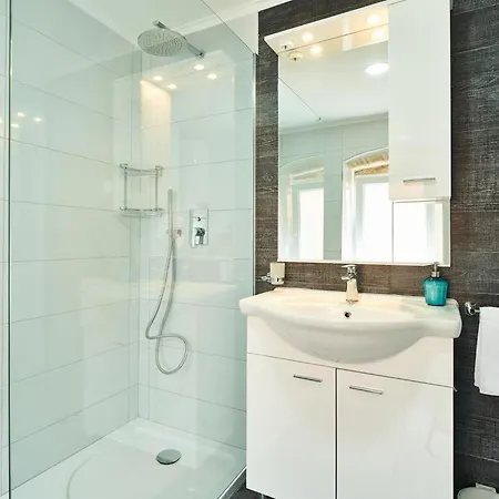 Apartament Roviv In The Old Town By Irundo *